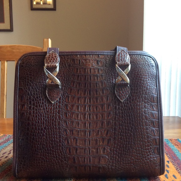 Brighton Brown Croc Embossed Leather Very Roomy - Picture 5 of 6